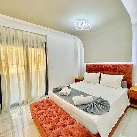 Candi Luxury Suites 2 Neos Marmaras Exterior photo