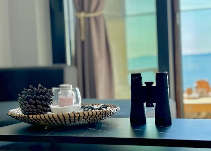 Candi Luxury Suites 2