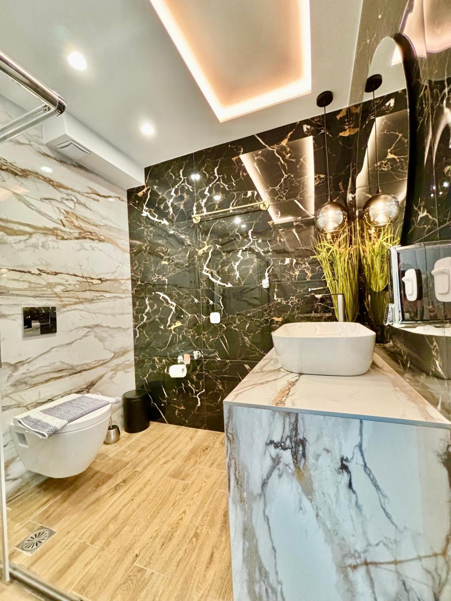 Candi Luxury 2 Apartment Neos Marmaras